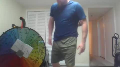 longhairedfreak1921 online show from September 9, 5:45 pm