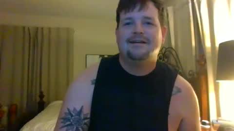 Snapshot of longlastingviking chatting on November 17, 2:28 am longlastingviking online show from November 17, 2:28 am