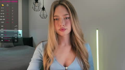 Snapshot of longoriaeva chatting on April 2, 2:37 pm Eva online show from April 2, 2:37 pm