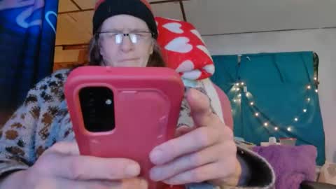 Londoncashmere69  online show from December 5, 1:47 am