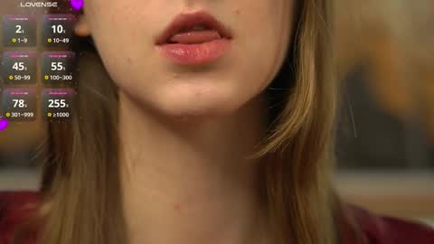 Snapshot of look_my_passion chatting on March 20, 7:13 am Hanna online show from March 20, 7:13 am