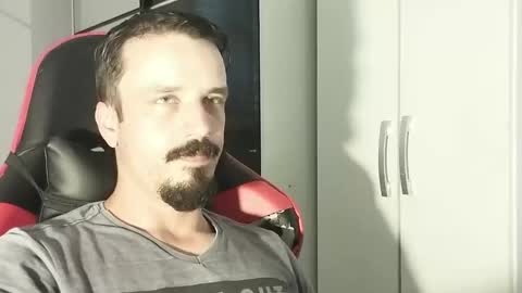 Snapshot of lookaz4010 chatting on January 1, 3:46 pm Lucas online show from January 1, 3:46 pm