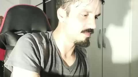 Snapshot of lookaz4010 chatting on January 20, 6:32 pm Lucas online show from January 20, 6:32 pm