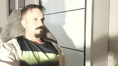 Lucas online show from January 13, 12:32 pm