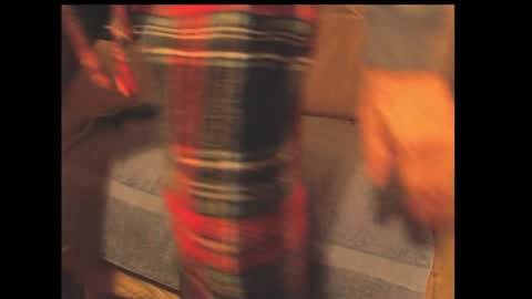 looking469 online show from January 4, 4:33 am