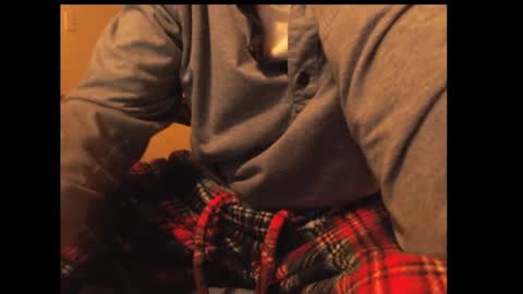 looking469 online show from January 6, 3:31 am