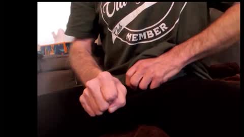 looking469 online show from November 29, 3:37 pm