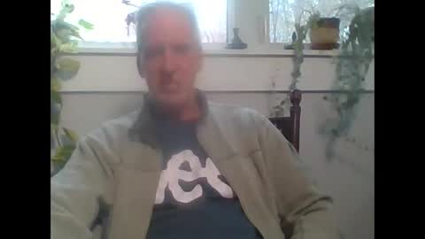 Snapshot of lookingforanopening chatting on December 16, 3:39 pm lookingforanopening online show from December 16, 3:39 pm