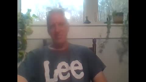 Snapshot of lookingforanopening chatting on December 20, 6:26 pm lookingforanopening online show from December 20, 6:26 pm