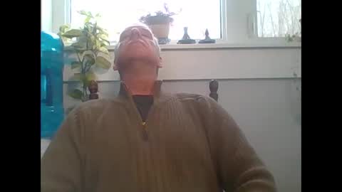 Snapshot of lookingforanopening chatting on January 19, 4:11 pm lookingforanopening online show from January 19, 4:11 pm