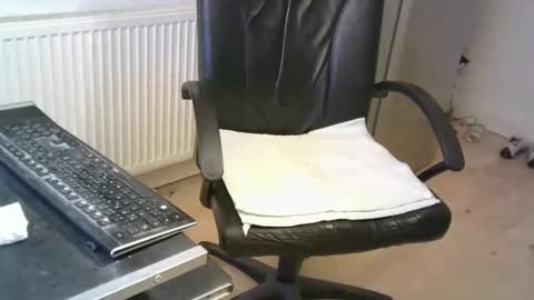 Lookingforx666 online show from October 20, 6:58 am