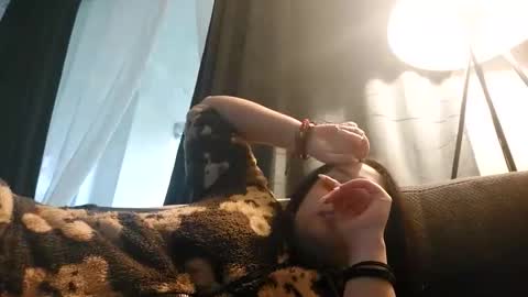 Snapshot of loolaunshaved chatting on October 27, 3:27 pm loolaunshaved online show from October 27, 3:27 pm