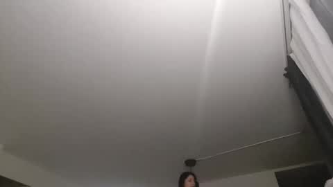 Snapshot of loolaunshaved chatting on November 19, 9:48 pm loolaunshaved online show from November 19, 9:48 pm