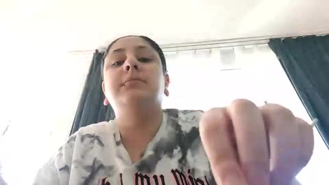 Snapshot of loolaunshaved chatting on February 27, 3:01 pm loolaunshaved online show from February 27, 3:01 pm