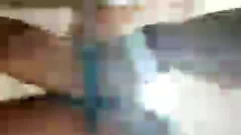 loolaunshaved online show from July 9, 8:02 pm