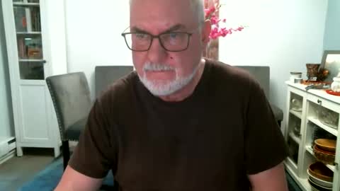 loop102 online show from June 8, 12:58 am
