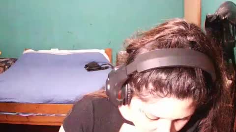 Snapshot of lopezzzmia chatting on August 1, 12:43 am lopezzzmia online show from August 1, 12:43 am