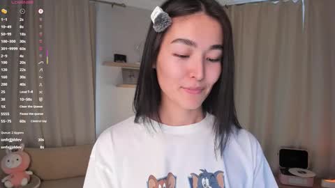 Snapshot of lora_lifelover chatting on February 19, 8:32 am Lora control 2 min for every new Fan Club subscriber online show from February 19, 8:32 am