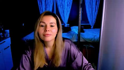 Lora online show from December 5, 2:53 am