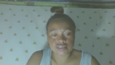 LorahVane online show from January 11, 1:38 pm