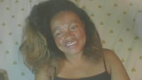 LorahVane online show from February 7, 7:45 am