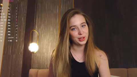 Loraine online show from March 12, 5:49 pm