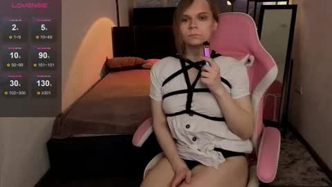 Avery online show from March 9, 10:58 pm