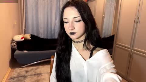 Snapshot of loraleeownby chatting on February 21, 3:57 pm Hello there im Luna Im new here Lets have fun online show from February 21, 3:57 pm