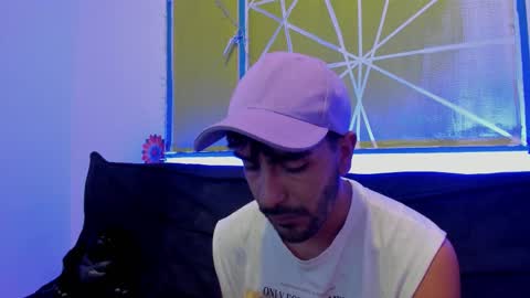 Snapshot of lord_apoloo chatting on January 6, 2:32 pm Apolo online show from January 6, 2:32 pm