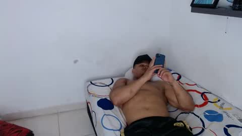 Dominic online show from October 21, 5:08 am