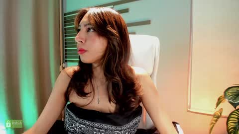 Deborah Daz online show from January 24, 4:28 pm