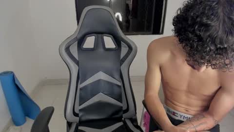 lordpussy__ online show from October 18, 4:37 am