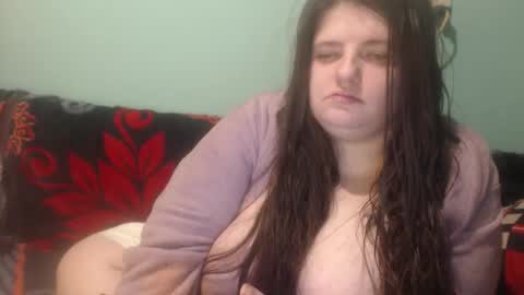 Snapshot of lorealey123 chatting on February 21, 8:32 pm lorelay online show from February 21, 8:32 pm