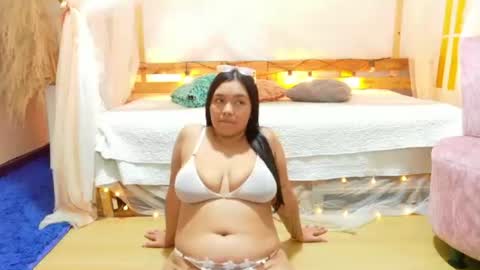 Snapshot of loreaniss chatting on July 9, 7:51 pm loreanis online show from July 9, 7:51 pm