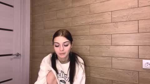 Olivia online show from December 21, 11:50 am