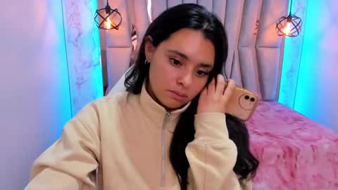 lorem_adams online show from February 23, 11:00 am