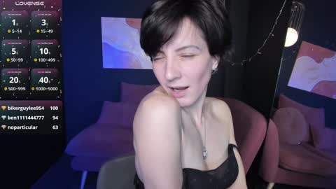 Loren online show from February 1, 5:26 pm