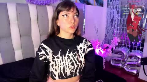 Loren   online show from June 9, 12:17 pm