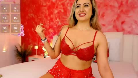 lorenafire online show from July 16, 4:18 am