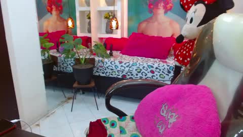 lore online show from September 12, 8:42 pm