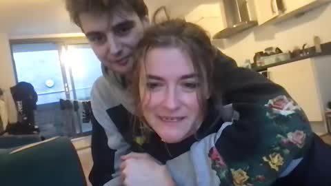 Snapshot of lorenatty chatting on April 12, 6:02 pm lorenatty online show from April 12, 6:02 pm