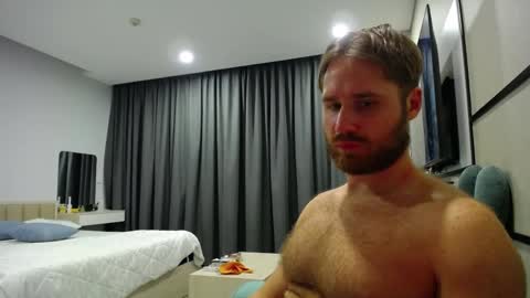 Lorenz online show from April 15, 5:31 pm