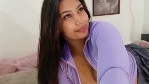 Loretahorny25 online show from June 30, 1:34 pm