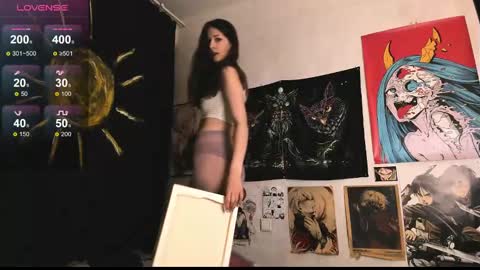 Lori online show from February 28, 5:26 pm