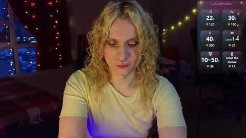 Snapshot of lori_myaf chatting on March 3, 3:31 pm Lori ----------------------------------- online show from March 3, 3:31 pm