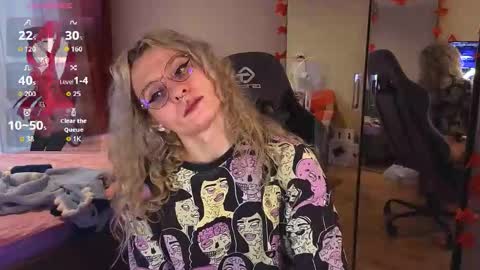 Snapshot of lori_myaf chatting on September 24, 3:15 pm Lori ----------------------------------- online show from September 24, 3:15 pm
