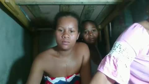 Snapshot of lorienne98 chatting on May 16, 6:54 am lorienne98 online show from May 16, 6:54 am