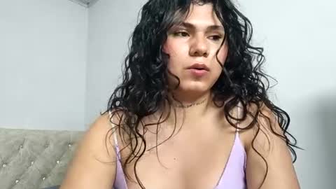 Snapshot of lorraine_baker chatting on July 30, 3:11 pm Lorraine online show from July 30, 3:11 pm