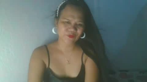 Snapshot of lorraine_cola chatting on June 10, 3:11 pm Lorraine online show from June 10, 3:11 pm
