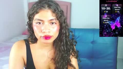 lorraine online show from November 15, 7:27 am